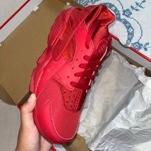 COPY - RED HUARACHES ❤️